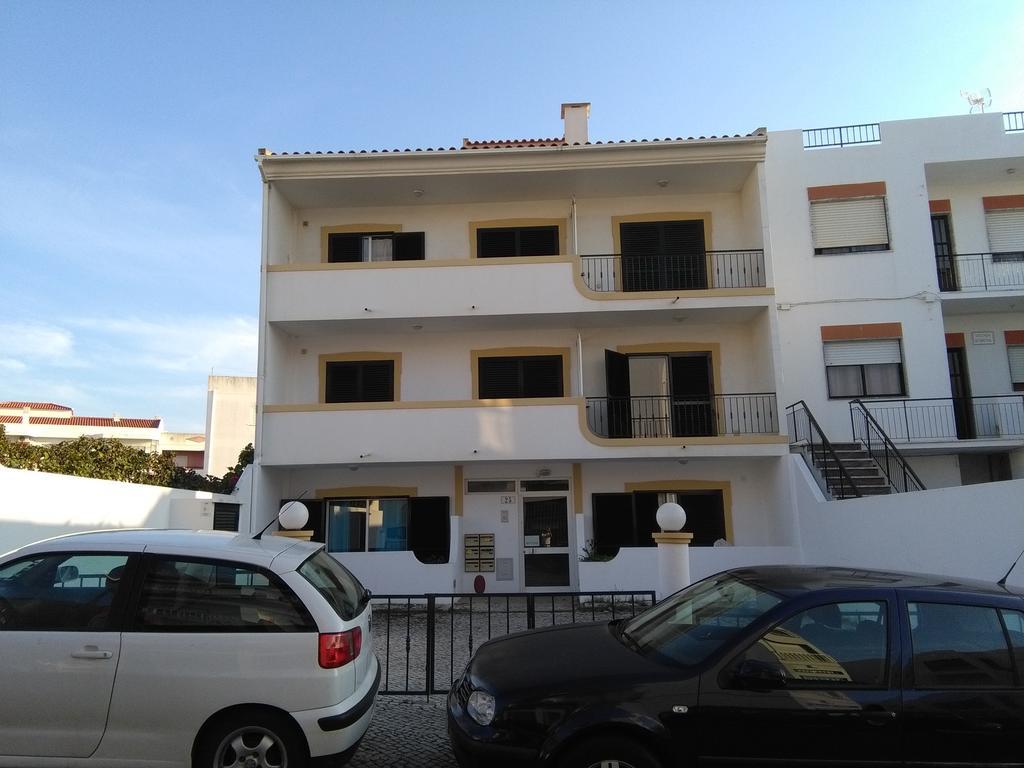 Apartamentos Monica Quarteira Buitenkant foto