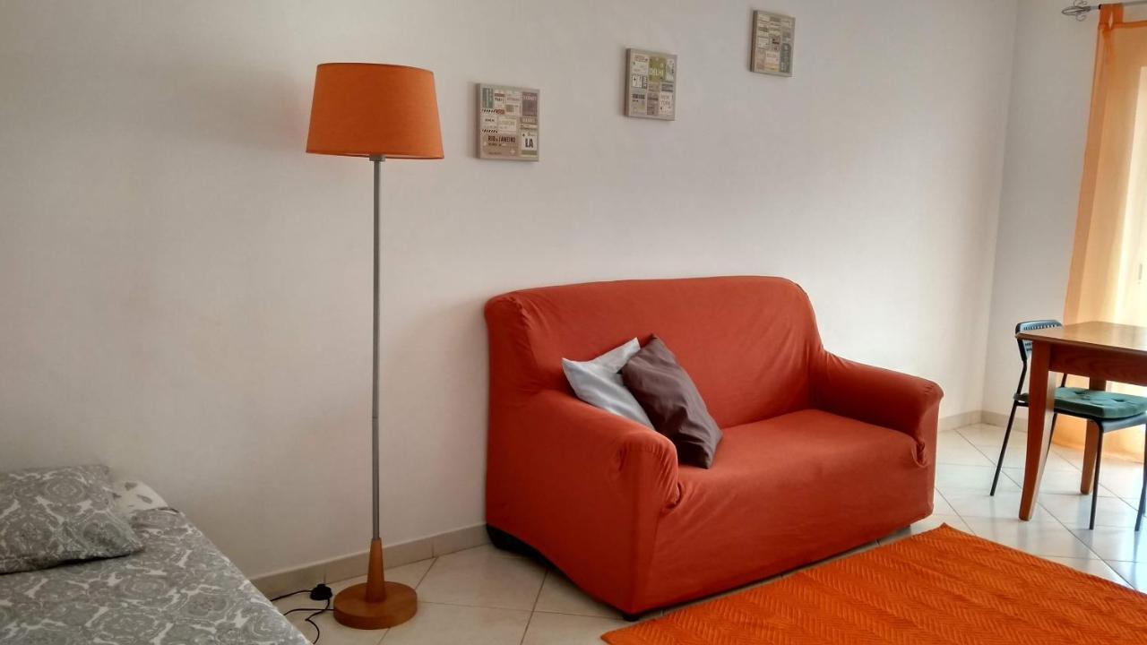 Apartamentos Monica Quarteira Buitenkant foto