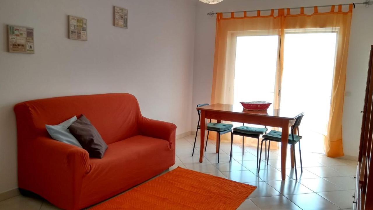 Apartamentos Monica Quarteira Buitenkant foto
