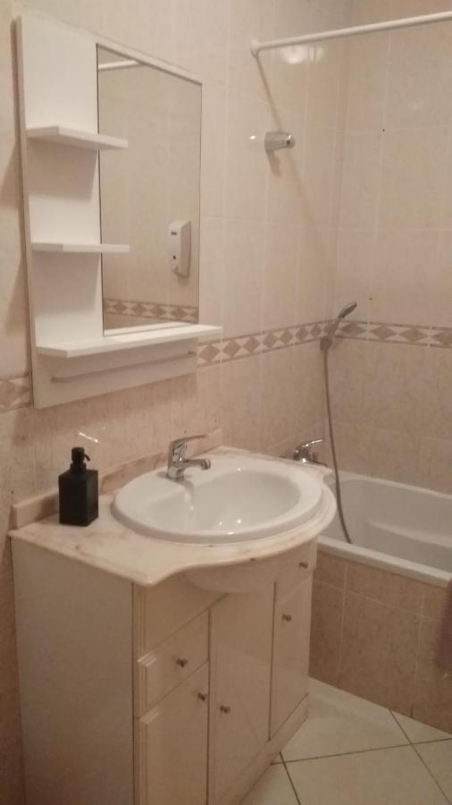 Apartamentos Monica Quarteira Buitenkant foto