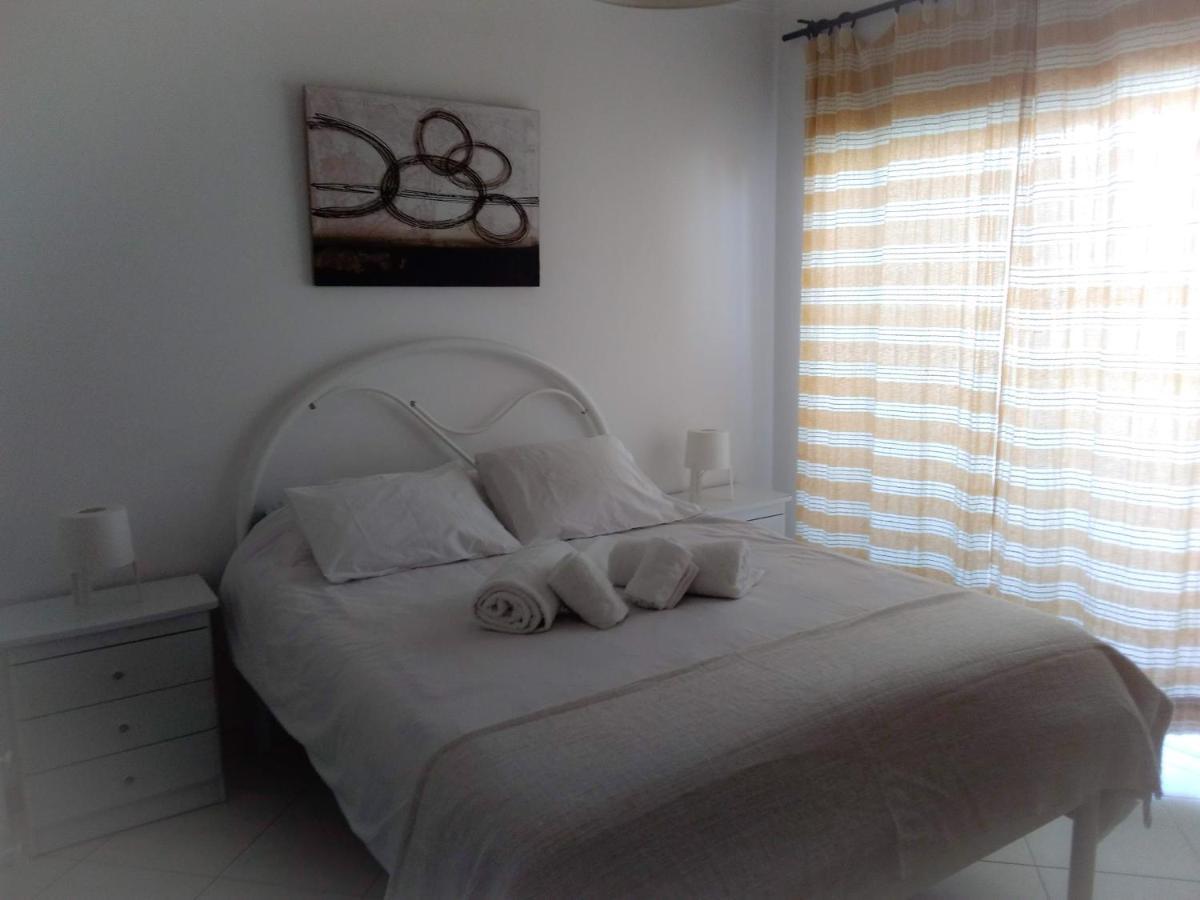 Apartamentos Monica Quarteira Buitenkant foto